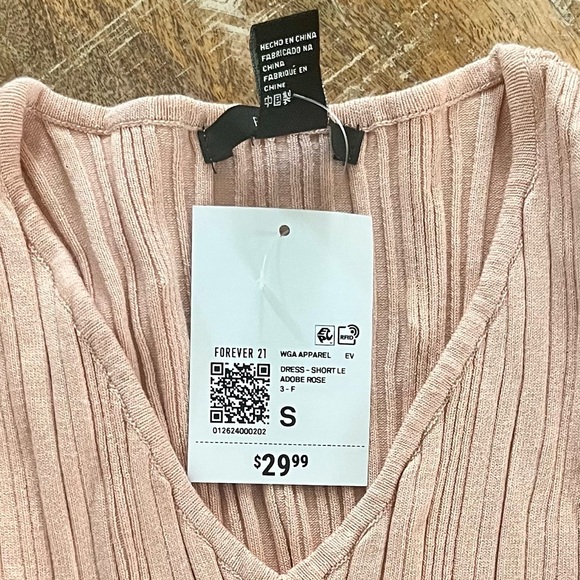 NWT Pink Ribbed V-Neck Bodycon Mini Sweater Dress - Picture 5 of 5